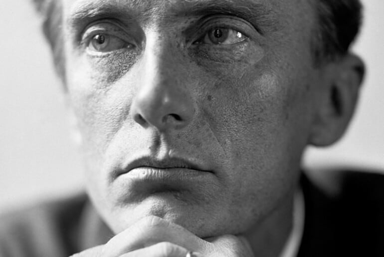 War Poet : Edward Thomas War Poet : Edward Thomas photo