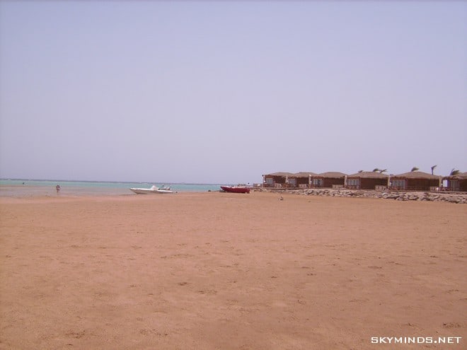 egyptian summer tour 2010 hurghada beach 4